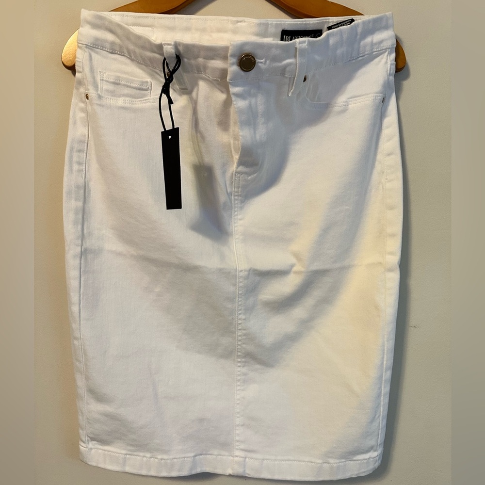 NWT blank nyc white denim skirt